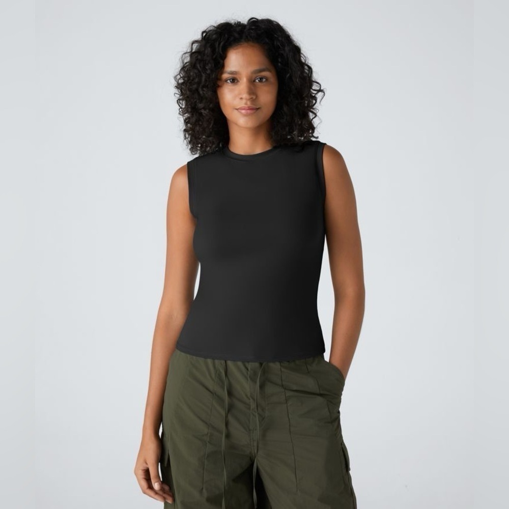 Halara Round Neck Plain Skinny Casual Tank Top small